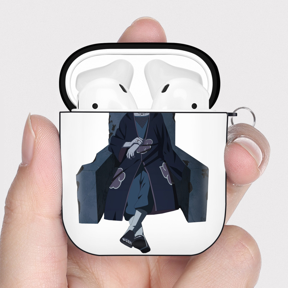 （画像用） NARUTO -ナルト- うちは イタチ Uchiha Itachi AirPods 第2世代保護ケース ハードシェル ブラック 耐衝撃・防指紋・カラビナ付き