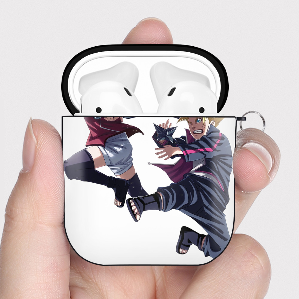（画像用） NARUTO -ナルト- うちは サラダ Uchiha Sarada AirPods 第2世代保護ケース ハードシェル ブラック 耐衝撃・防指紋・カラビナ付き