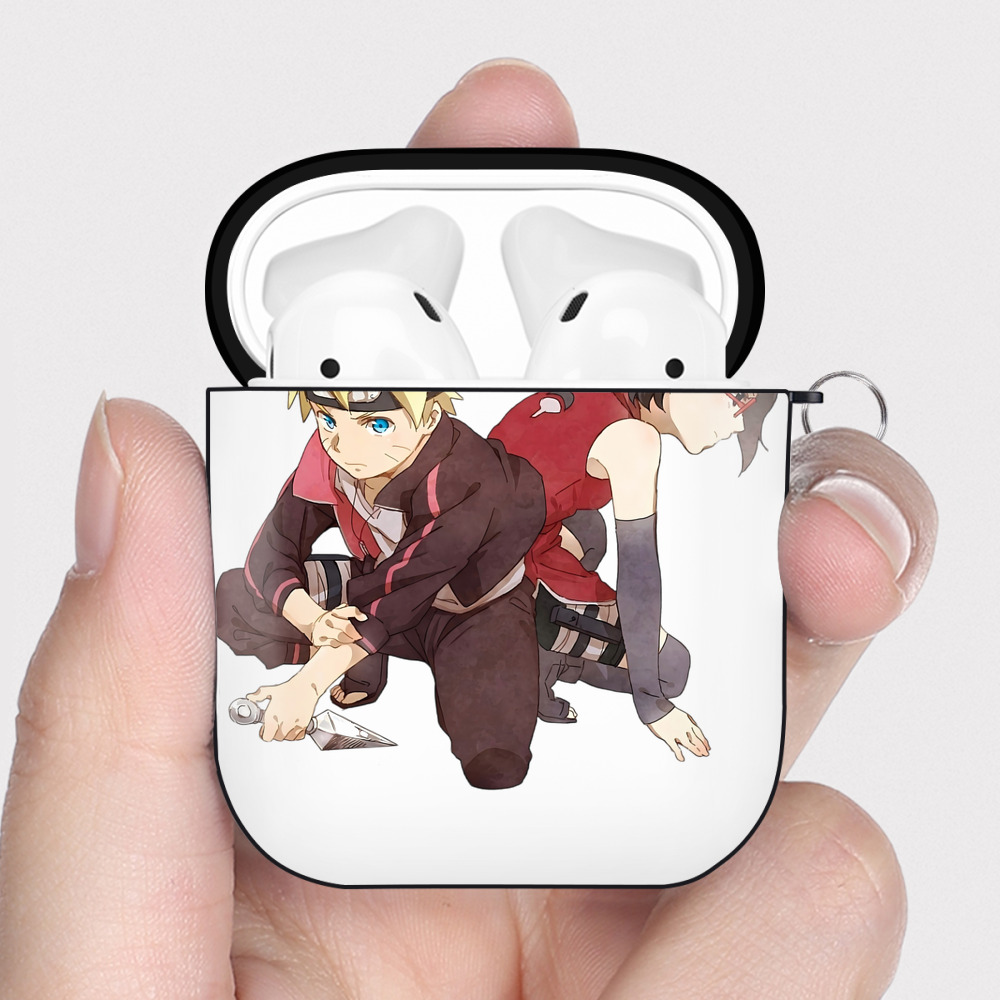 （画像用） NARUTO -ナルト- うちは サラダ Uchiha Sarada AirPods 第2世代保護ケース ハードシェル ブラック 耐衝撃・防指紋・カラビナ付き
