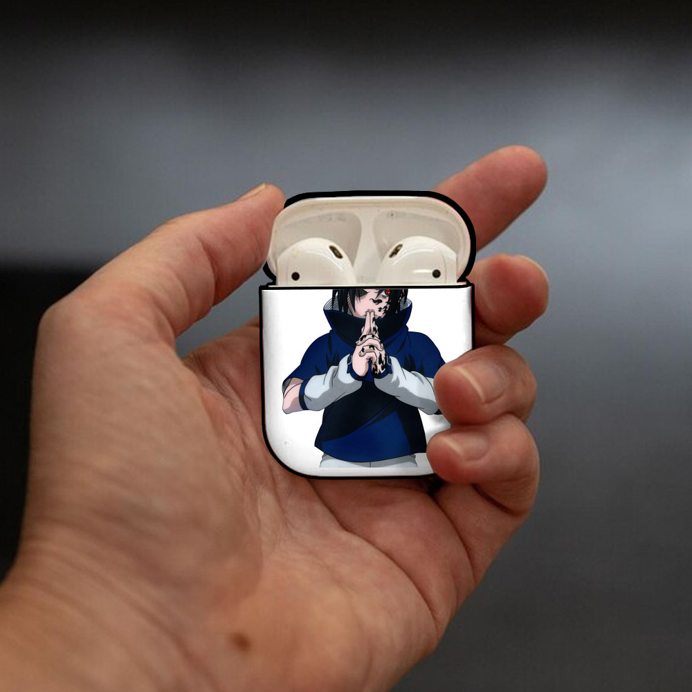 NARUTO -ナルト- うちは サスケ Uchiha Sasuke AirPods 第2世代保護ケース ハードシェル ブラック 耐衝撃・防指紋・カラビナ付き