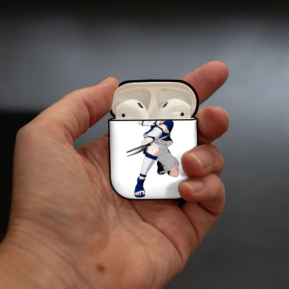 NARUTO -ナルト- うちは サスケ Uchiha Sasuke AirPods 第2世代保護ケース ハードシェル ブラック 耐衝撃・防指紋・カラビナ付き