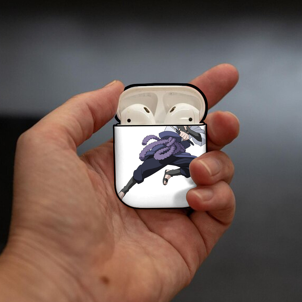 NARUTO -ナルト- うちは サスケ Uchiha Sasuke AirPods 第2世代保護ケース ハードシェル ブラック 耐衝撃・防指紋・カラビナ付き