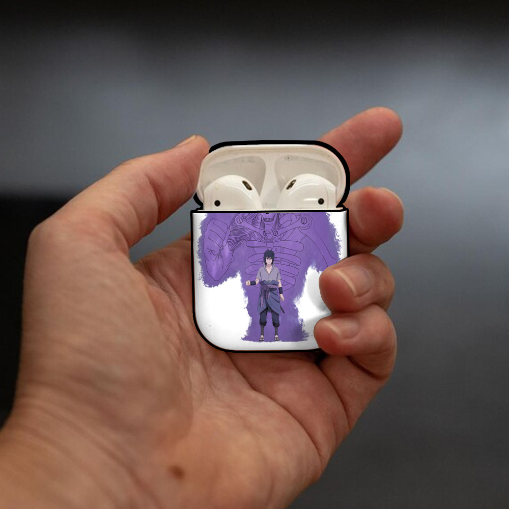 NARUTO -ナルト- うちは サスケ Uchiha Sasuke AirPods 第2世代保護ケース ハードシェル ブラック 耐衝撃・防指紋・カラビナ付き