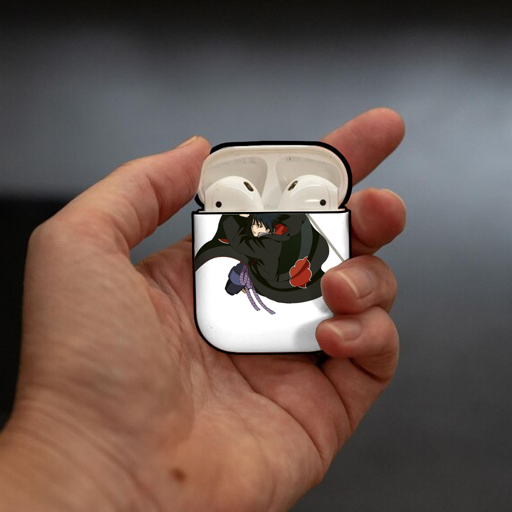 NARUTO -ナルト- うちは サスケ Uchiha Sasuke AirPods 第2世代保護ケース ハードシェル ブラック 耐衝撃・防指紋・カラビナ付き