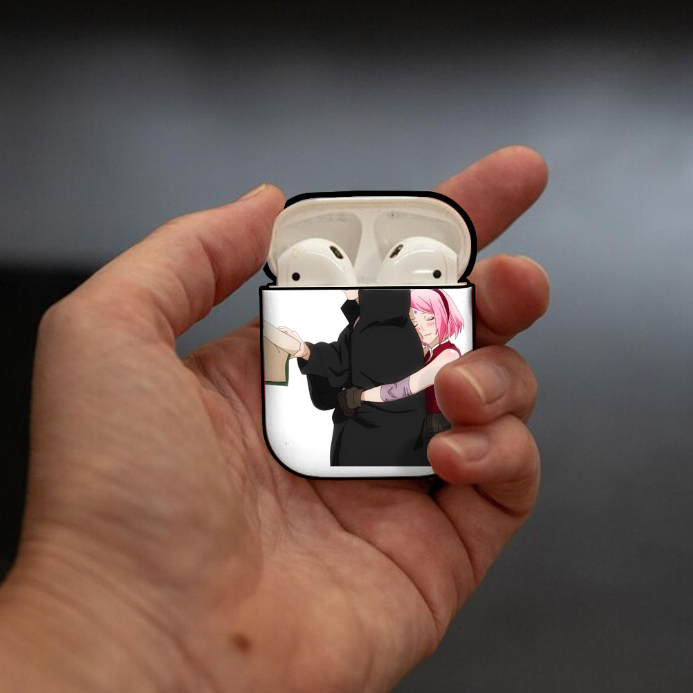 NARUTO -ナルト- うちは サスケ Uchiha Sasuke AirPods 第2世代保護ケース ハードシェル ブラック 耐衝撃・防指紋・カラビナ付き