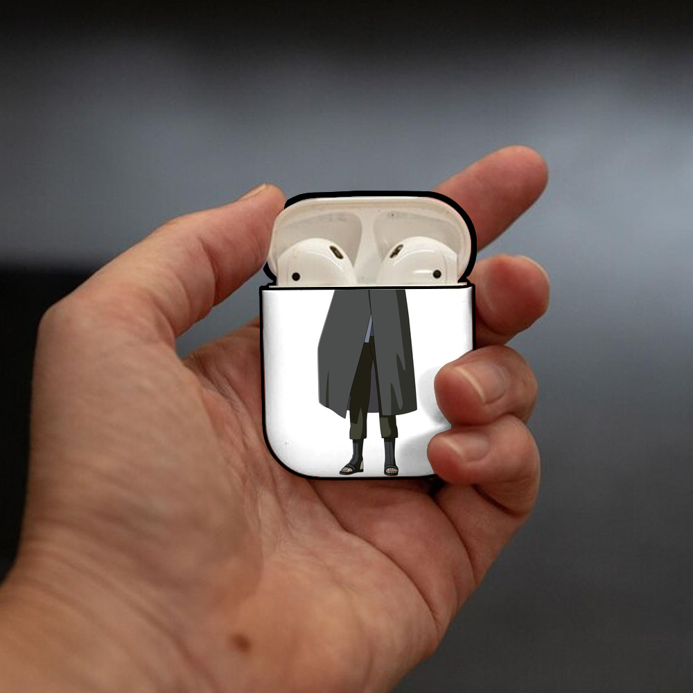 NARUTO -ナルト- うちは サスケ Uchiha Sasuke AirPods 第2世代保護ケース ハードシェル ブラック 耐衝撃・防指紋・カラビナ付き