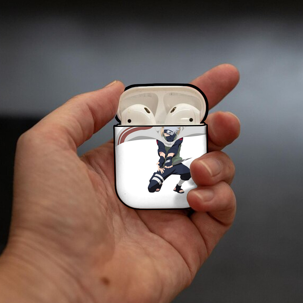 NARUTO -ナルト- はたけ カカシ Hatake Kakashi AirPods 第2世代保護ケース ハードシェル ブラック 耐衝撃・防指紋・カラビナ付き