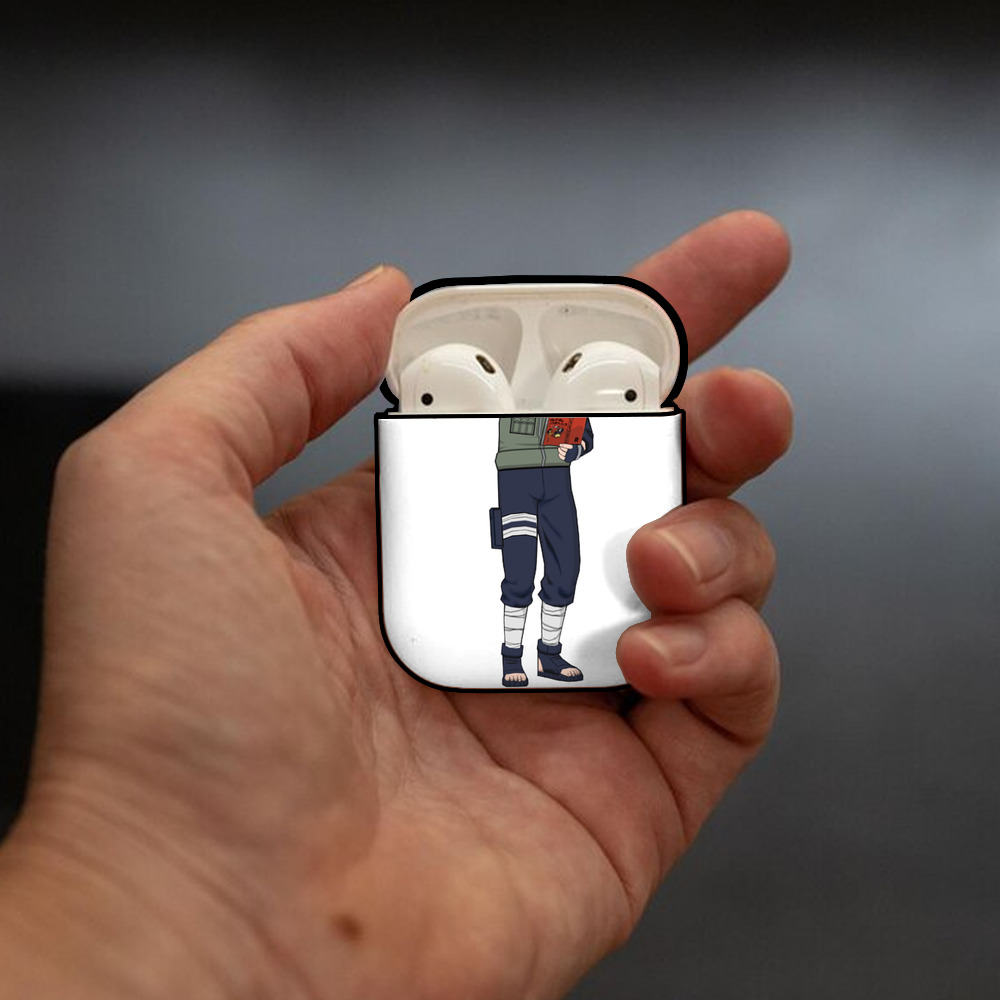 NARUTO -ナルト- はたけ カカシ Hatake Kakashi AirPods 第2世代保護ケース ハードシェル ブラック 耐衝撃・防指紋・カラビナ付き