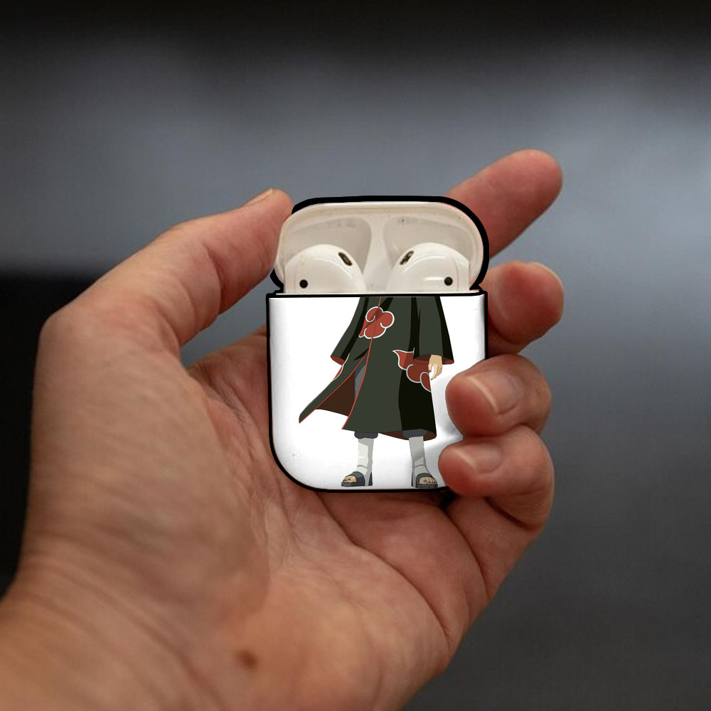 NARUTO -ナルト- うちは イタチ Uchiha Itachi AirPods 第2世代保護ケース ハードシェル ブラック 耐衝撃・防指紋・カラビナ付き