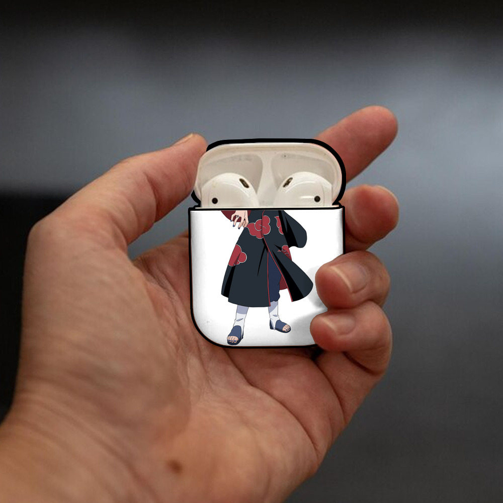 NARUTO -ナルト- うちは イタチ Uchiha Itachi AirPods 第2世代保護ケース ハードシェル ブラック 耐衝撃・防指紋・カラビナ付き