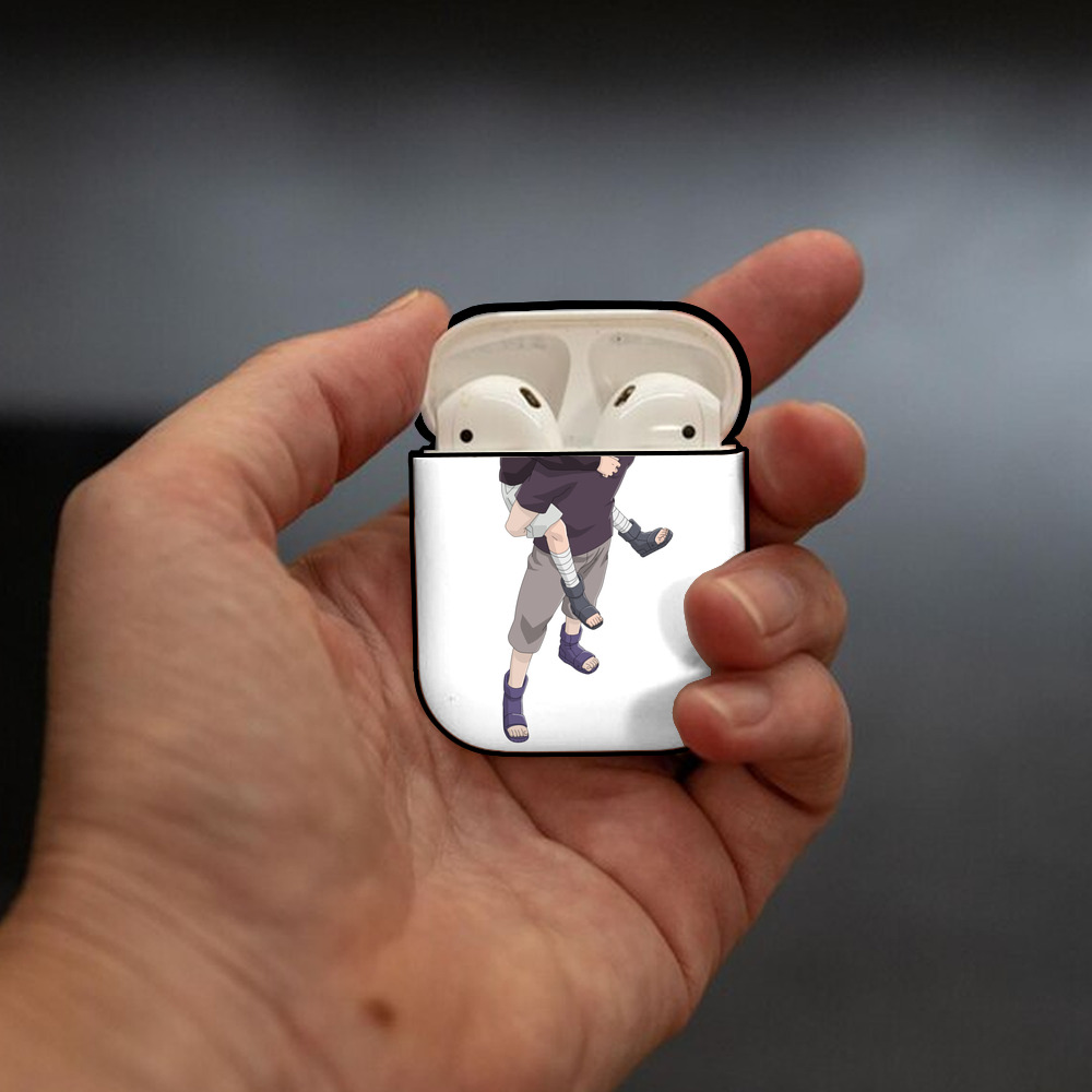 NARUTO -ナルト- うちは イタチ Uchiha Itachi AirPods 第2世代保護ケース ハードシェル ブラック 耐衝撃・防指紋・カラビナ付き