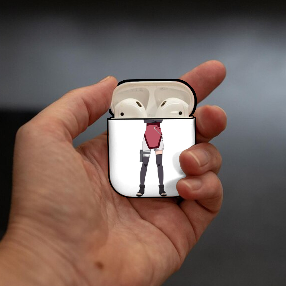 NARUTO -ナルト- うちは サラダ Uchiha Sarada AirPods 第2世代保護ケース ハードシェル ブラック 耐衝撃・防指紋・カラビナ付き