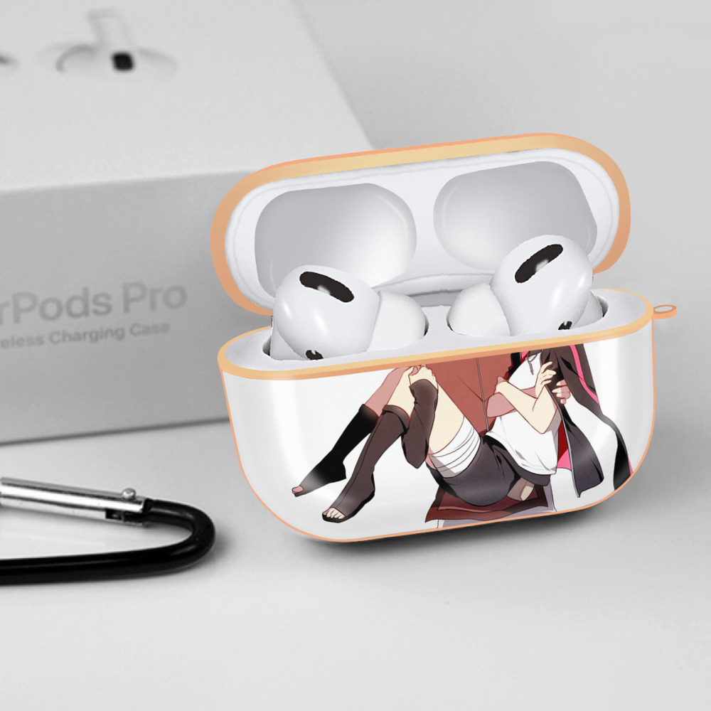 NARUTO -ナルト- うちは サラダ Uchiha Sarada 【AirPods Pro用】ハードシェル保護ケース｜耐衝撃・防指紋・カラビナ付き商品仕様